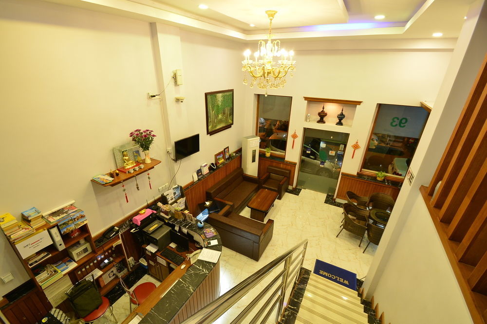 Hotel Family Treasure Yangon Exterior foto